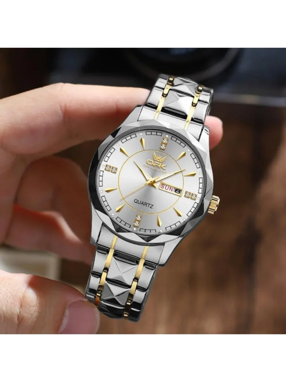 Stylish Waterproof Men's Watch with Diamond Roman Numerals, Stainless Steel
